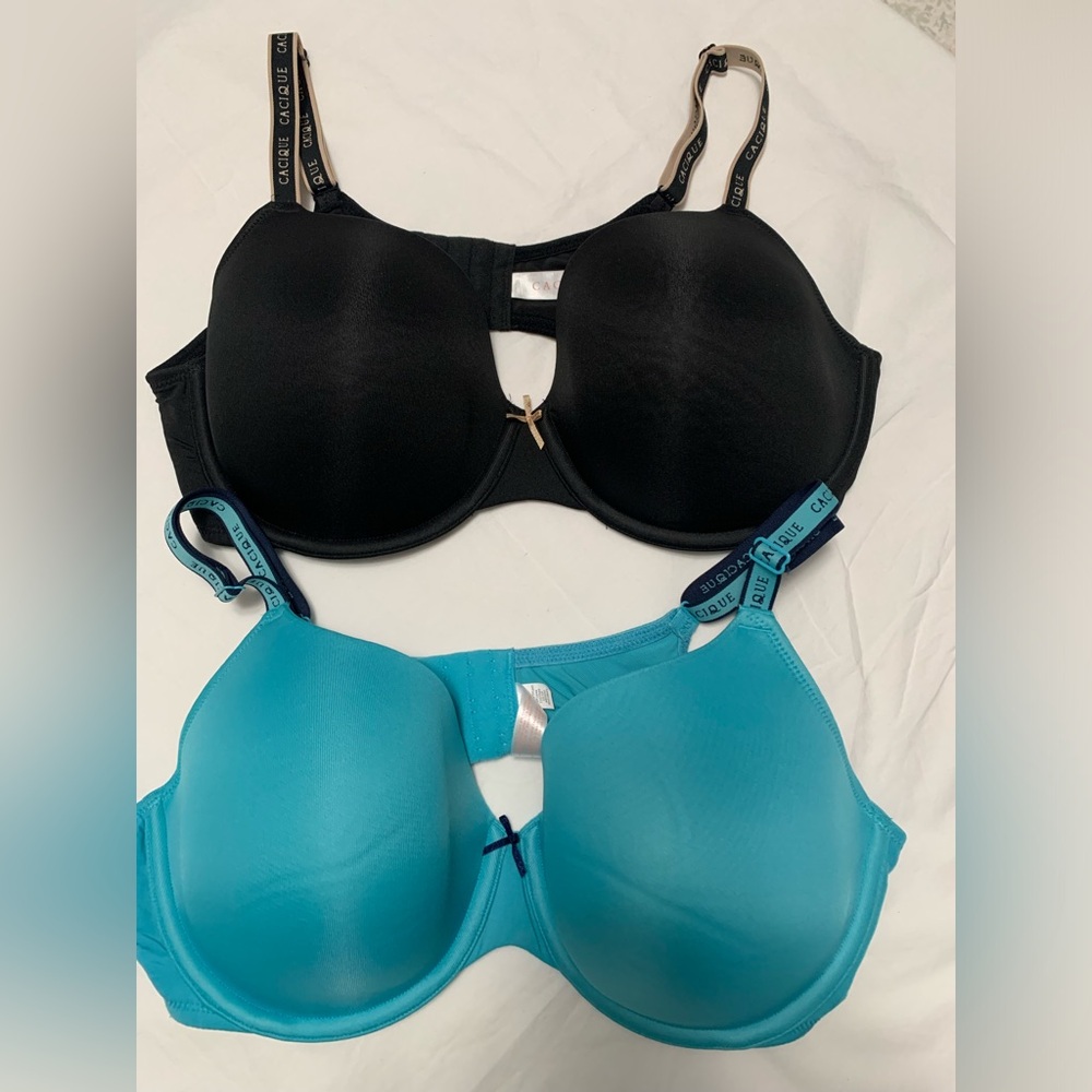 Two Lightly lined tshirt bra 42D